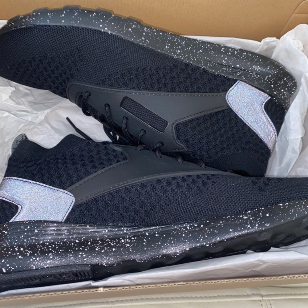 Men’s Reebok shoes